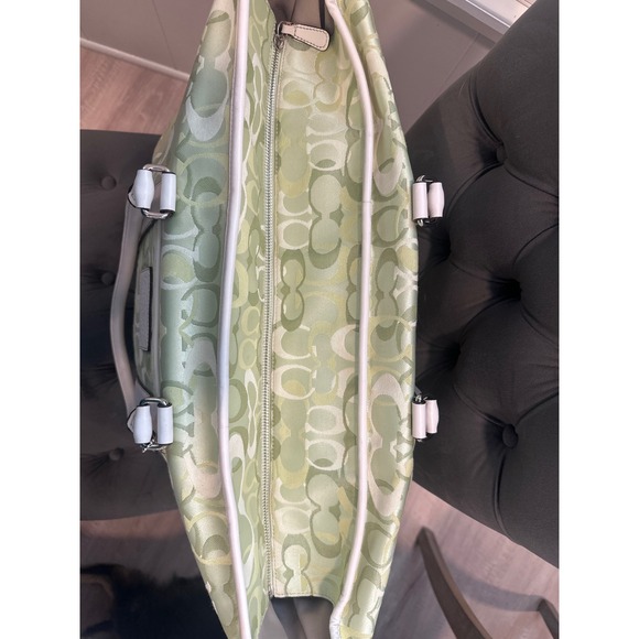 Coach Signature C Monogram overnight weekender Tote Bag Light Green Leather Trim - Picture 4 of 10